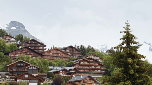 1649412355529731.jpeg 理诺士瑞士校区500.jpg